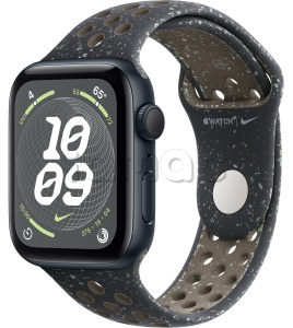 Купить Apple Watch SE // 44мм GPS // Корпус из алюминия цвета «тёмная ночь», спортивный ремешок Nike цвета «Полуночное небо» (2024)