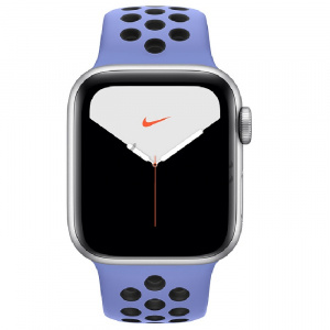 Купить Apple Watch Series 5 // 44мм GPS // Корпус из алюминия серебристого цвета, спортивный ремешок Nike цвета "синяя пастель/чёрный"
