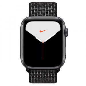 Купить Apple Watch Series 5 // 40мм GPS // Корпус из алюминия цвета «серый космос», спортивный браслет Nike чёрного цвета