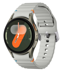 Купить Samsung Galaxy Watch7 (40 мм) LTE, зеленый корпус, спортивный ремешок серебристого цвета