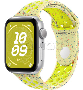 Купить Apple Watch SE // 44мм GPS // Корпус из алюминия серебристого цвета, спортивный ремешок Nike цвета «Электрическая вспышка» (2024)