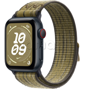 Купить Apple Watch SE // 44мм GPS+Cellular // Корпус из алюминия цвета «тёмная ночь», спортивный браслет Nike цвета «Зеленый/серый» (2024)