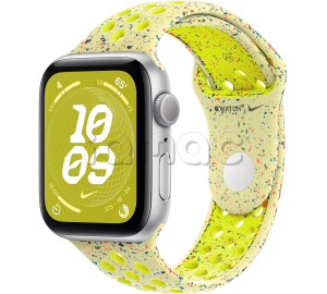 Купить Apple Watch SE // 40мм GPS // Корпус из алюминия серебристого цвета, спортивный ремешок Nike цвета «Электрическая вспышка» (2024)