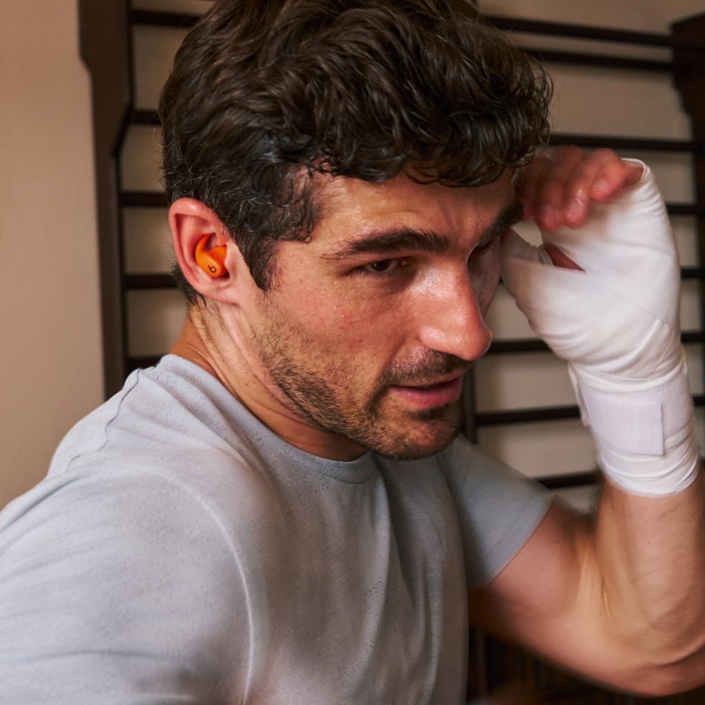 pc-pbfit-orange-sound.jpg pc-pbfit-orange-sound.jpg