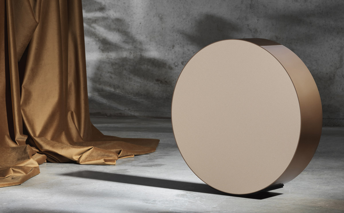 bang_olufsen_beosound_edge_bronze_tone_02.jpg