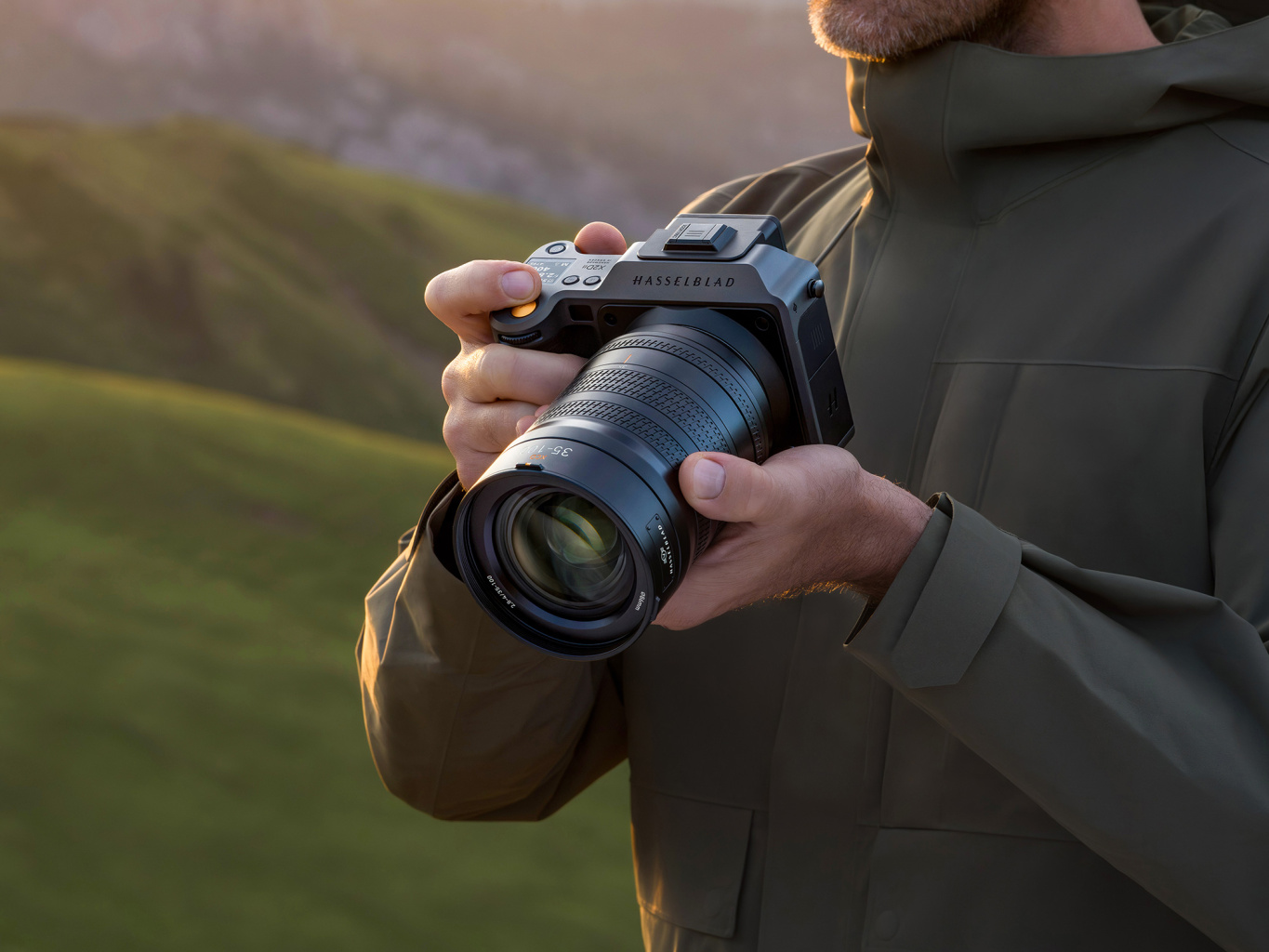 hasselblad_press-release_01.jpg