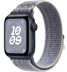 Apple Watch SE // 44мм GPS // Корпус из алюминия цвета «тёмная ночь», спортивный браслет Nike цвета «Серый/синий» (2024)