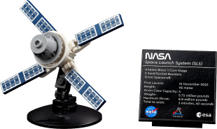 Конструктор Lego Icons NASA Artemis Space Launch System (10341)