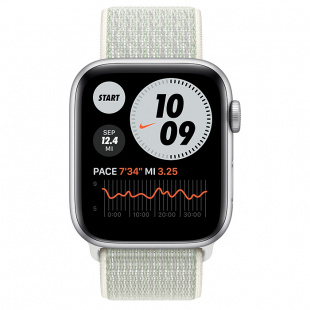 Apple Watch SE // 44мм GPS + Cellular // Корпус из алюминия серебристого цвета, спортивный браслет Nike цвета «Еловая дымка» (2020)