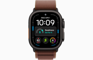Apple Watch Ultra 4 (2026) // 49мм GPS+Cellular // Корпус из черного титана, ремешок Alpine Loop бордового цвета