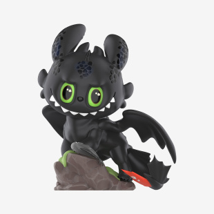 Секретный бокс с фигуркой POP MART LABUBU THE MONSTERS, How to Train Your Dragon, Blind Box (фигурка попадается случайно) (1 коробка)