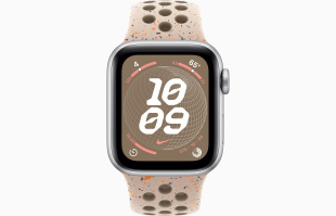 Apple Watch SE // 40мм GPS+Cellular // Корпус из алюминия серебристого цвета, спортивный ремешок Nike цвета «Пустынный камень» (2024)