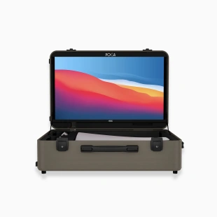 Портативный игровой кейс с монитором POGA Lux для Playstation 5 (только кейс, без консоли) (Desert Taupe)