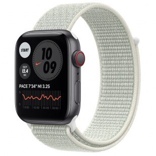 Apple Watch SE // 44мм GPS + Cellular // Корпус из алюминия цвета «серый космос», спортивный браслет Nike цвета «Еловая дымка» (2020)