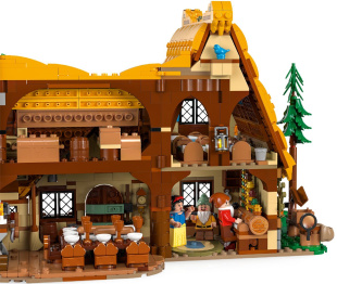 Конструктор Lego Disney Princess Snow White and the Seven Dwarfs' Cottage / Белоснежка и домик семи гномов (43242)