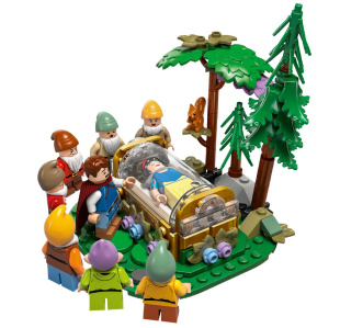 Конструктор Lego Disney Princess Snow White and the Seven Dwarfs' Cottage / Белоснежка и домик семи гномов (43242)
