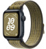 Apple Watch SE // 44мм GPS // Корпус из алюминия цвета «тёмная ночь», спортивный браслет Nike цвета «Зеленый/серый» (2024)