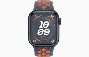 Apple Watch Series 9 // 45мм GPS // Корпус из алюминия цвета "темная ночь", спортивный ремешок Nike цвета "синее пламя"