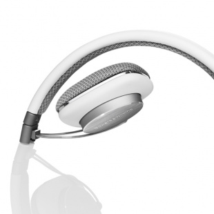 Накладные наушники Bowers & Wilkins P3 - White