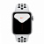 Купить Apple Watch Series 5 // 40мм GPS // Корпус из алюминия серебристого цвета, спортивный ремешок Nike цвета «чистая платина/чёрный»