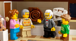 Конструктор Lego Icons Natural History Museum / Музей естественной истории (10326)