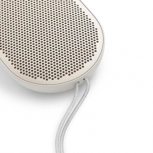 Портативная акустическая система Bang & Olufsen BeoPlay P2 / Песочный (Sand Stone)