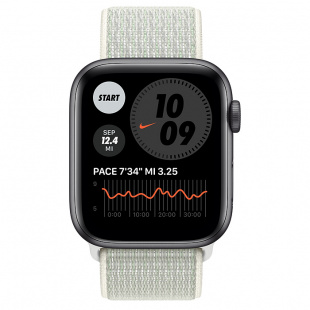Apple Watch SE // 40мм GPS + Cellular // Корпус из алюминия цвета «серый космос», спортивный браслет Nike цвета «Еловая дымка» (2020)