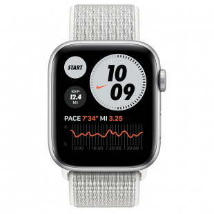 Apple Watch SE // 40мм GPS + Cellular // Корпус из алюминия серебристого цвета, спортивный браслет Nike цвета «Снежная вершина» (2020)
