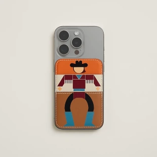 Чехол-бумажник Hermès "Cowboy" с MagSafe для iPhone, цвет Gold / Золото