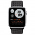 Apple Watch SE // 44мм GPS // Корпус из алюминия серебристого цвета, спортивный браслет Nike чёрного цвета (2020)
