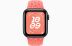 Apple Watch SE // 44мм GPS+Cellular // Корпус из алюминия цвета «тёмная ночь», спортивный ремешок Nike цвета «Волшебный уголек» (2024)
